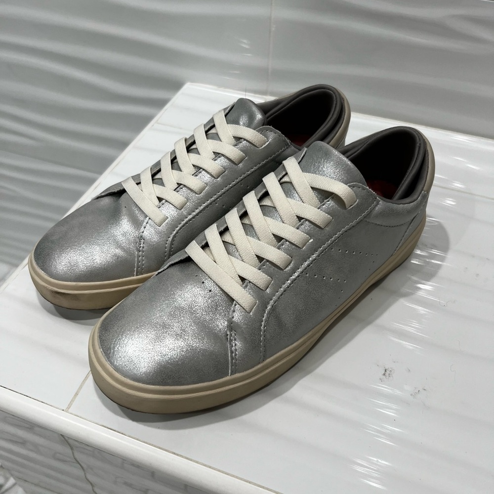 Dr Scholl’s Silver Sneakers